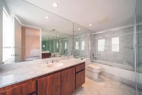 5415 Collins Avenue Miami Beach FL 33140