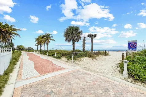 5415 Collins Avenue Miami Beach FL 33140