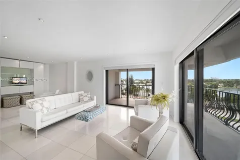 5415 Collins Avenue Miami Beach FL 33140