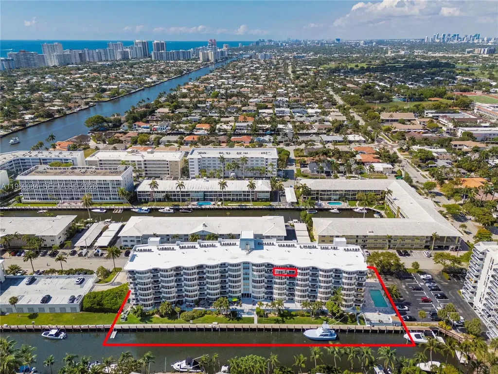 3051 NE 48th Street Fort Lauderdale FL 33308