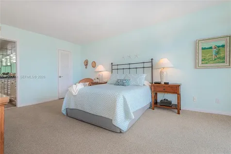 3051 NE 48th Street Fort Lauderdale FL 33308