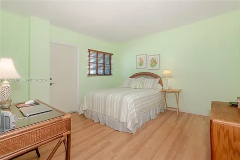 3051 NE 48th Street Fort Lauderdale FL 33308