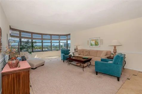 3051 NE 48th Street Fort Lauderdale FL 33308