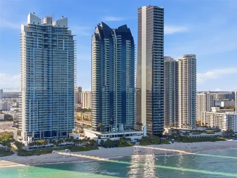 17121 Collins Avenue Sunny Isles Beach FL 33160