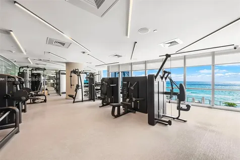 17121 Collins Avenue Sunny Isles Beach FL 33160