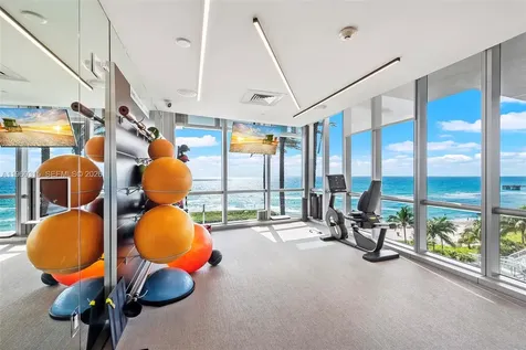 17121 Collins Avenue Sunny Isles Beach FL 33160