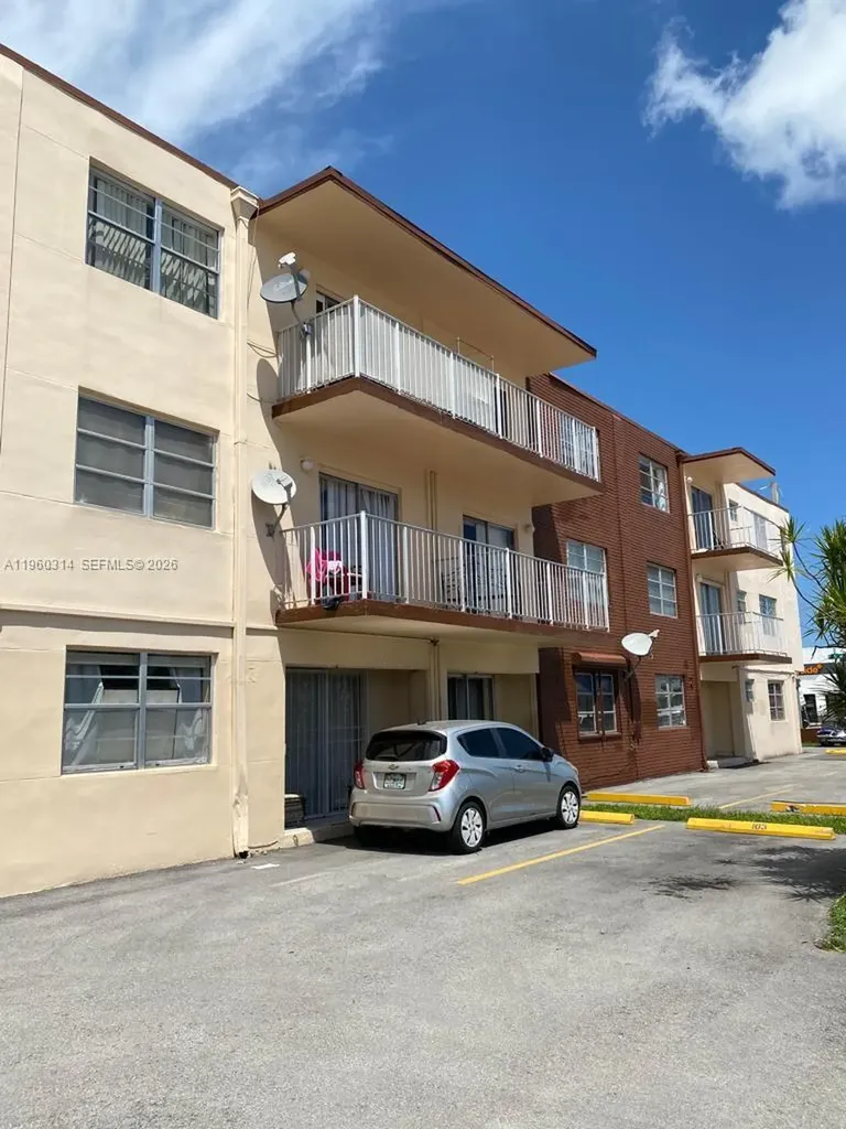 12500 NE 5th Avenue North Miami FL 33161
