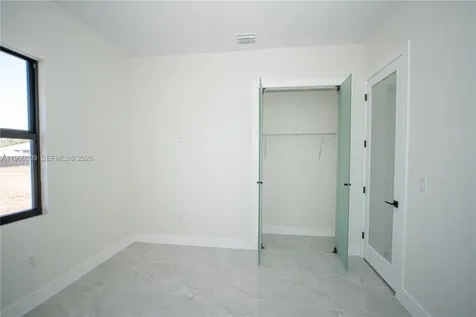 2903 E 17th Street Lehigh Acres FL 33972