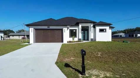 2903 E 17th Street Lehigh Acres FL 33972