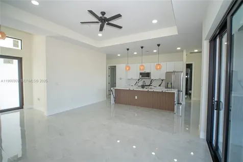 2903 E 17th Street Lehigh Acres FL 33972