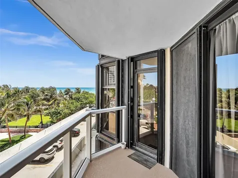 6423 Collins Avenue Miami Beach FL 33141