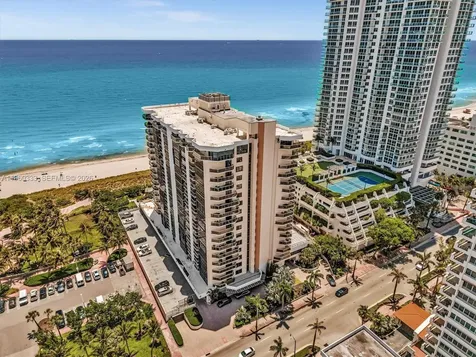 6423 Collins Avenue Miami Beach FL 33141