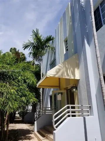 1045 Meridian Avenue Miami Beach FL 33139