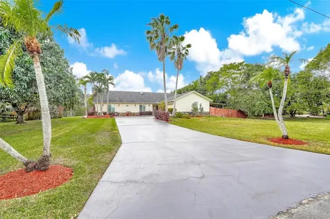 5021 SW 168th Avenue Southwest Ranches FL 33331
