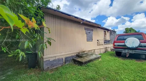 721 SW 134th Terrace Davie FL 33325