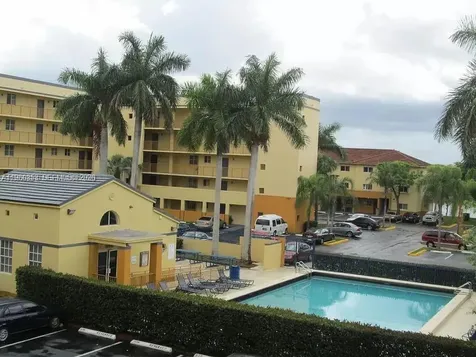 14951 SW 82nd Lane Miami FL 33193