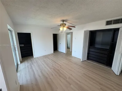 20320 NE 2nd Avenue Miami Gardens FL 33179