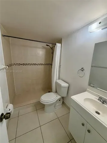 2530 W 67th Place Hialeah FL 33016