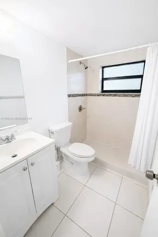 2530 W 67th Place Hialeah FL 33016