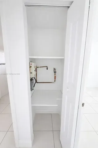 2530 W 67th Place Hialeah FL 33016