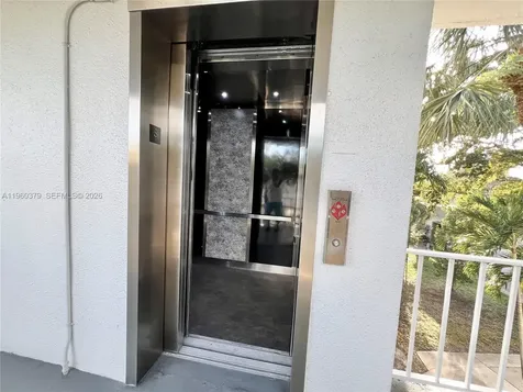 4255 N University Drive Sunrise FL 33351