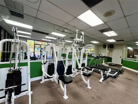 4255 N University Drive Sunrise FL 33351