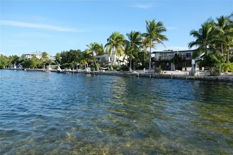 1557 Long Beach Drive Big Pine Key FL 33043