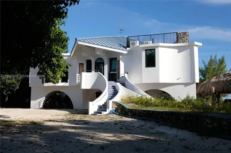 1557 Long Beach Drive Big Pine Key FL 33043