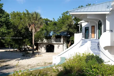 1557 Long Beach Drive Big Pine Key FL 33043