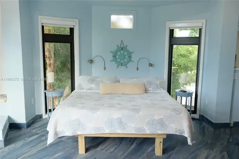 1557 Long Beach Drive Big Pine Key FL 33043