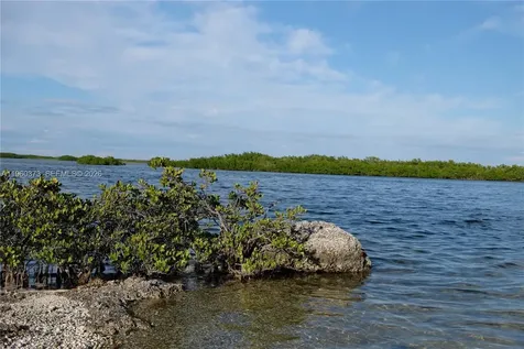 1557 Long Beach Drive Big Pine Key FL 33043