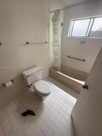5223 Gate Lake Road Tamarac FL 33319