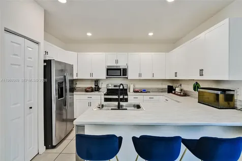 11135 W 32nd Lane Hialeah FL 33018