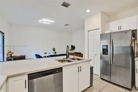 11135 W 32nd Lane Hialeah FL 33018
