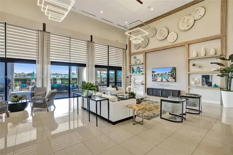 11135 W 32nd Lane Hialeah FL 33018