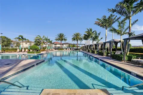 11135 W 32nd Lane Hialeah FL 33018