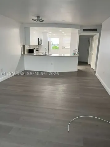 1750 NE 191st Street Miami FL 33179