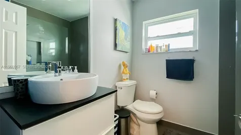 7105 NW 73rd Avenue Tamarac FL 33321