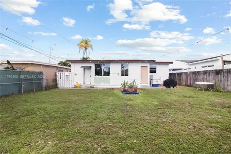 350 NW 119th Street Miami FL 33168
