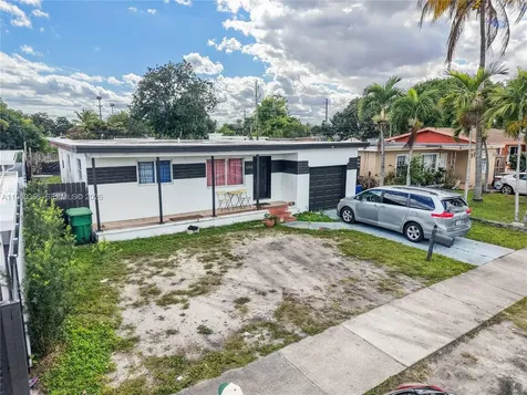 350 NW 119th Street Miami FL 33168