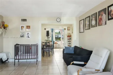 350 NW 119th Street Miami FL 33168