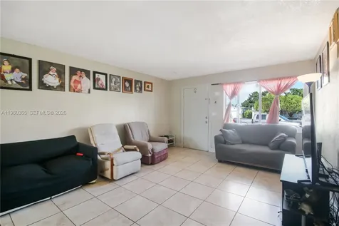 350 NW 119th Street Miami FL 33168