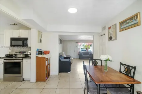 350 NW 119th Street Miami FL 33168