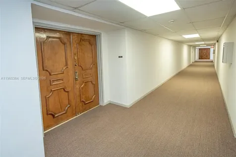 5800 SW 127th Avenue Miami FL 33183