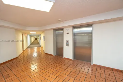 5800 SW 127th Avenue Miami FL 33183