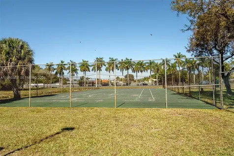 5800 SW 127th Avenue Miami FL 33183