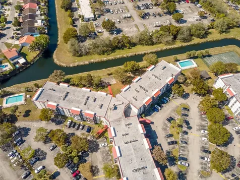 5800 SW 127th Avenue Miami FL 33183