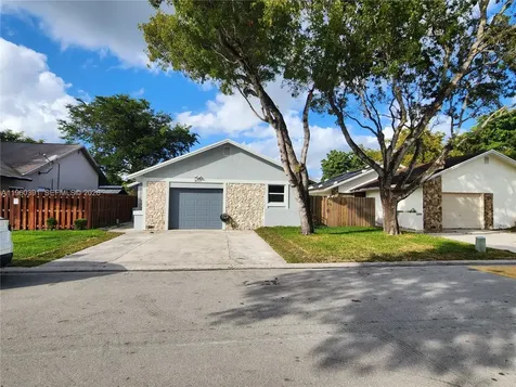 9711 SW 57th Street Cooper City FL 33328