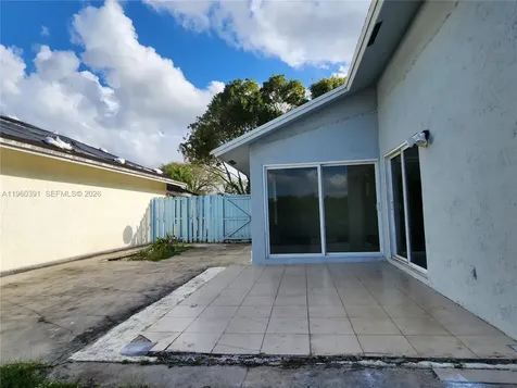 9711 SW 57th Street Cooper City FL 33328