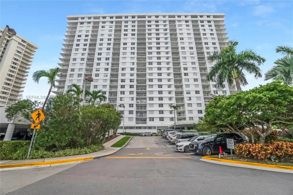 500 Bayview Drive Sunny Isles Beach FL 33160